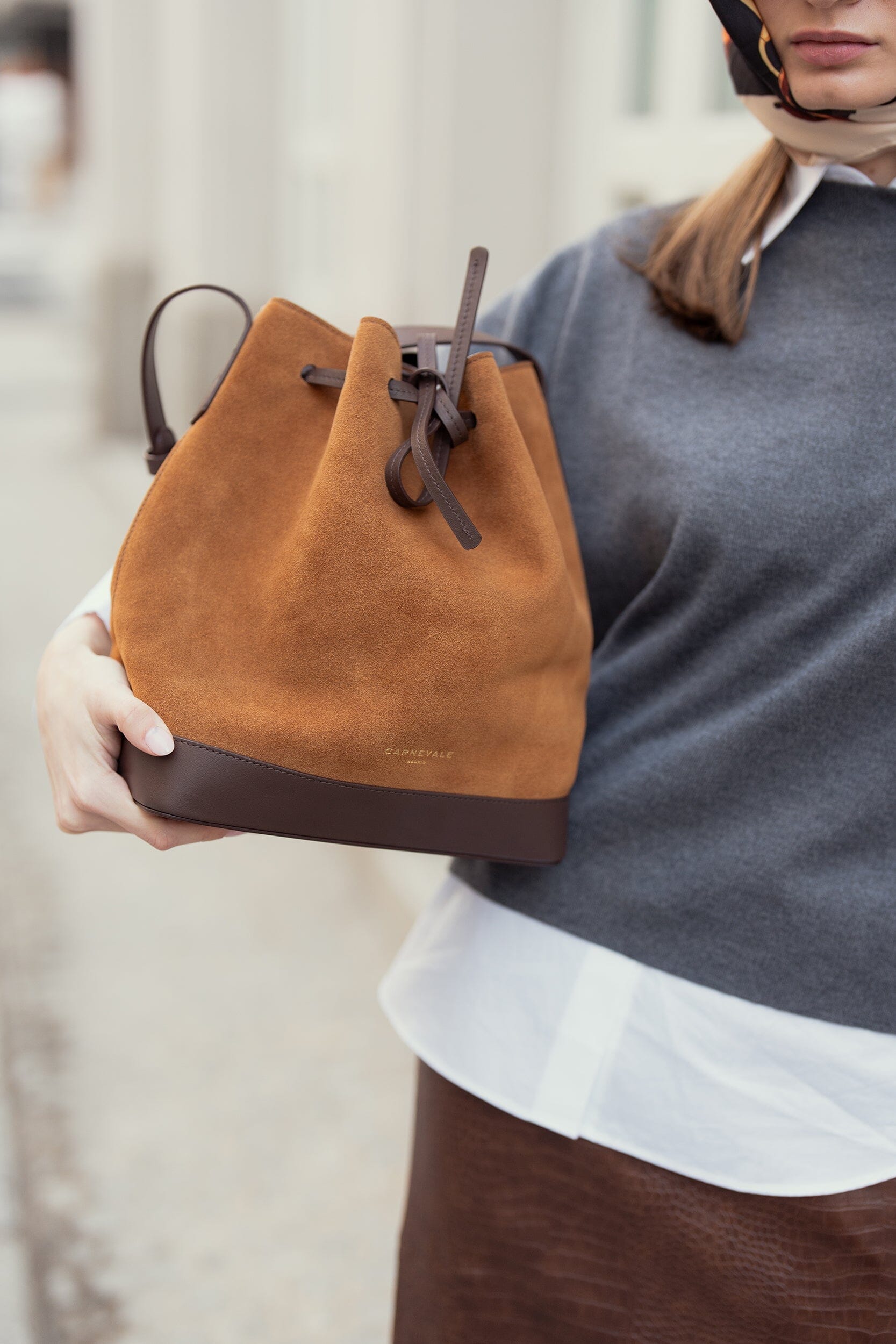 Telma Caramel Suede Tote bags Carnevale Madrid 