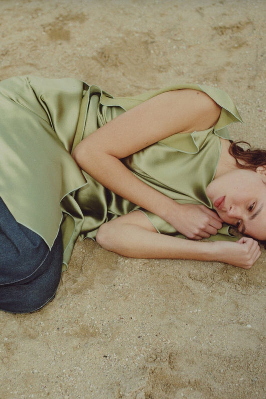 Tendril green silk 'pañoleta' dress Dresses Boscoier 