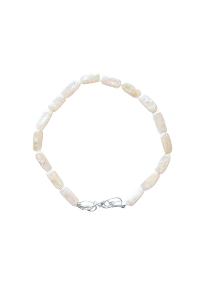 THE BABY PEARL CHOKER - SILVER Necklaces Albert Coll 