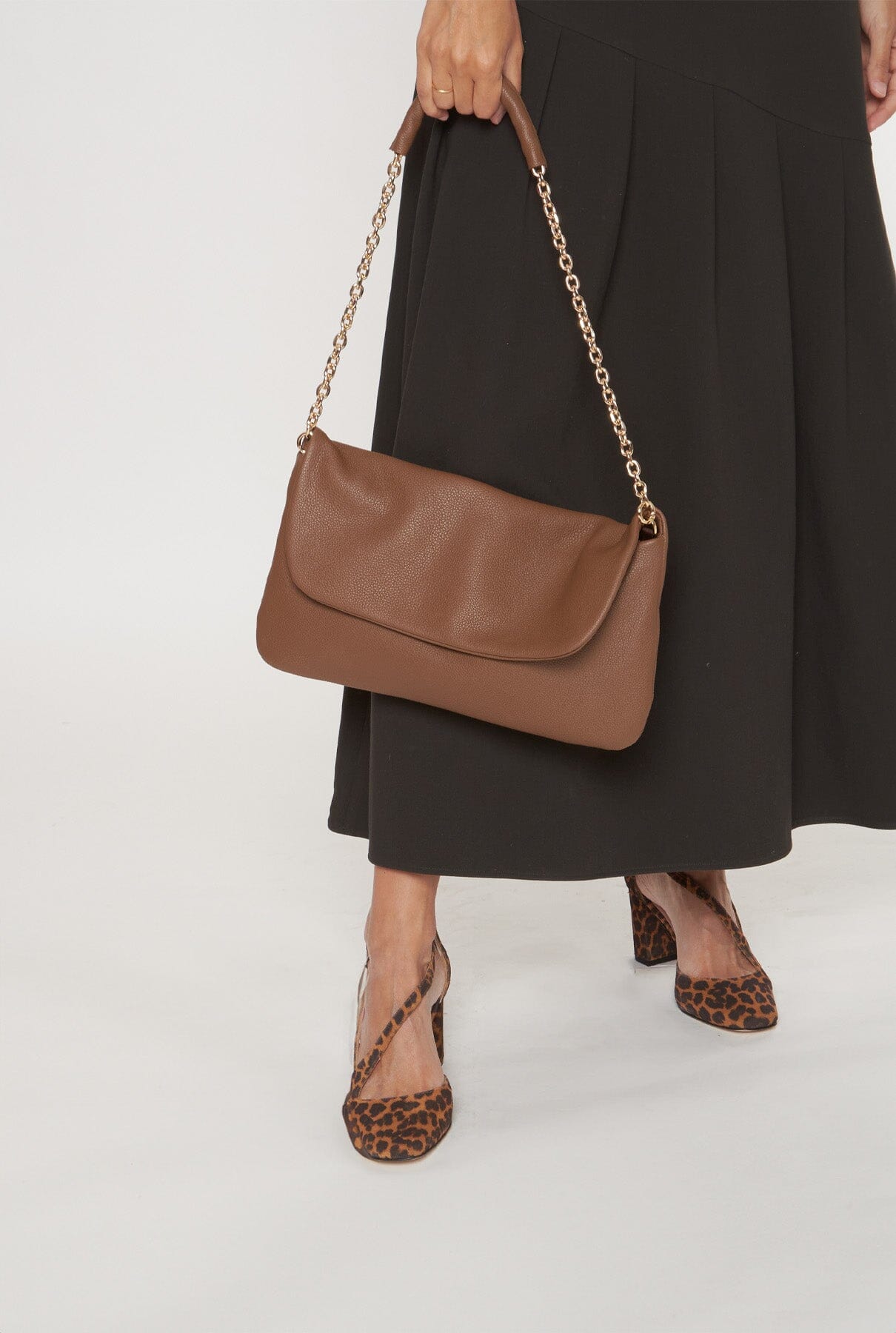 The Big Clutch Marrón Hand bags The Bag Lab 