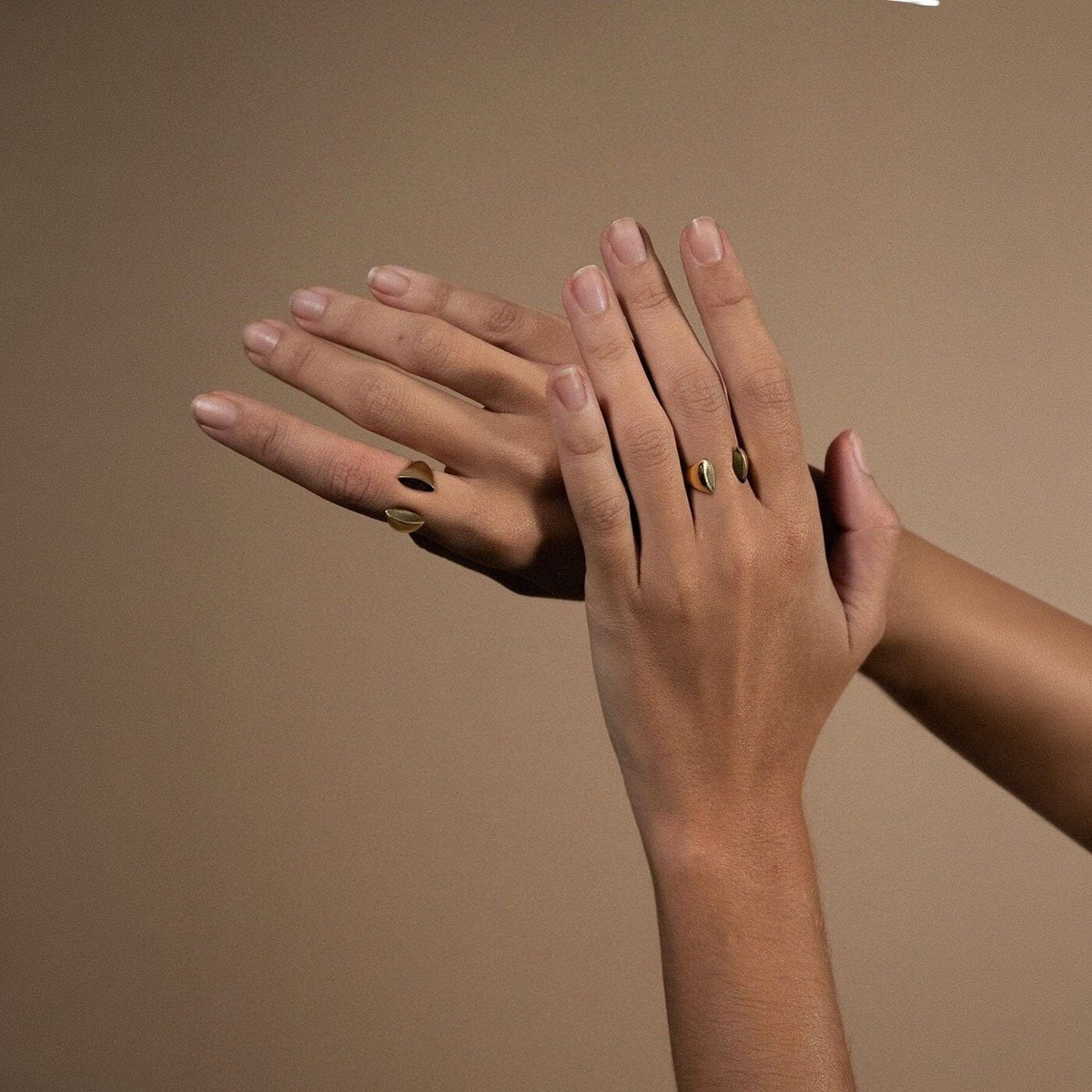 The drop ring Rings Crusset 