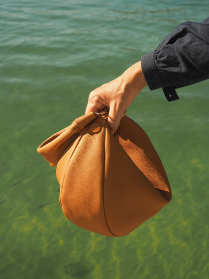 THE MINI GONDOLA BAG CLUB CAMEL Mini bags The Bag Lab 