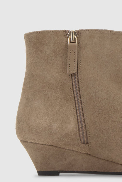 TINA/186 Booties Castañer 