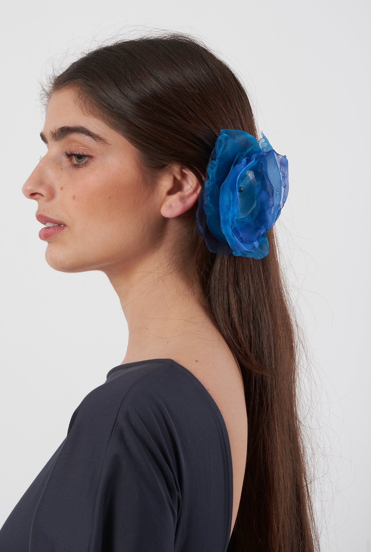 TOCADO BROCHE FLOR DE ORGANZA BLUE Ornaments Coterelle 