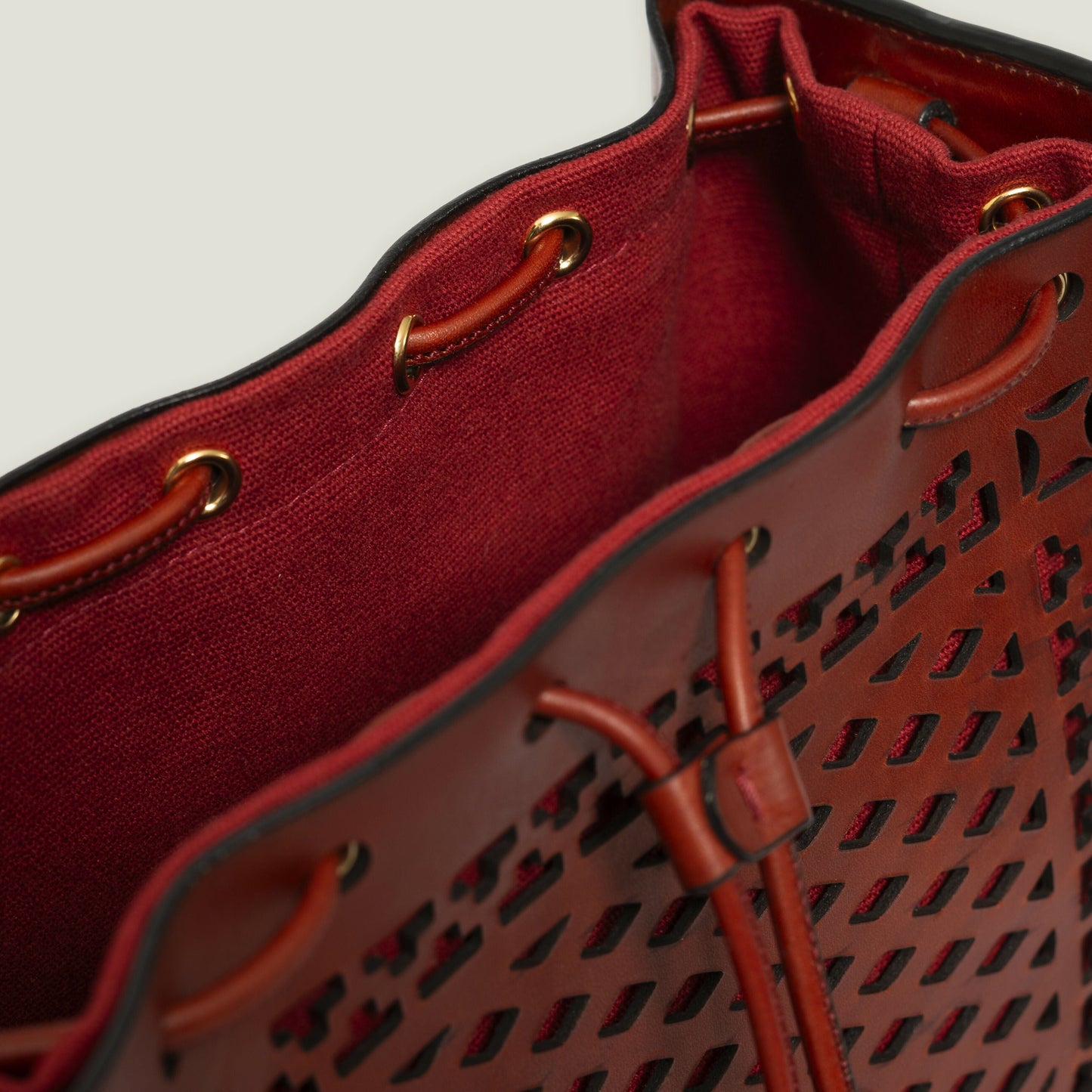 Tonneau Bag Burgundy Tote Bag Dorantes Harness 