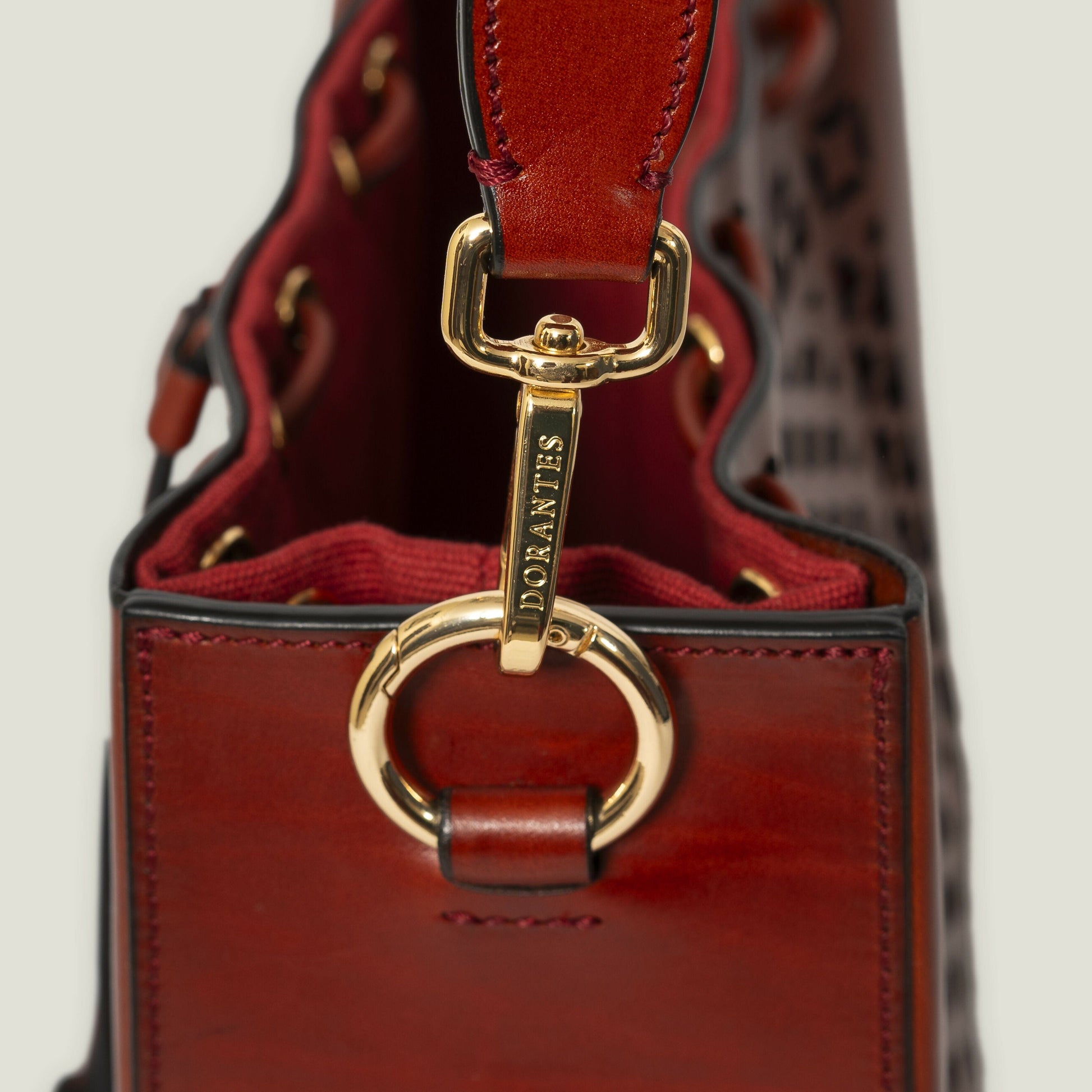 Tonneau Bag Burgundy Tote Bag Dorantes Harness 