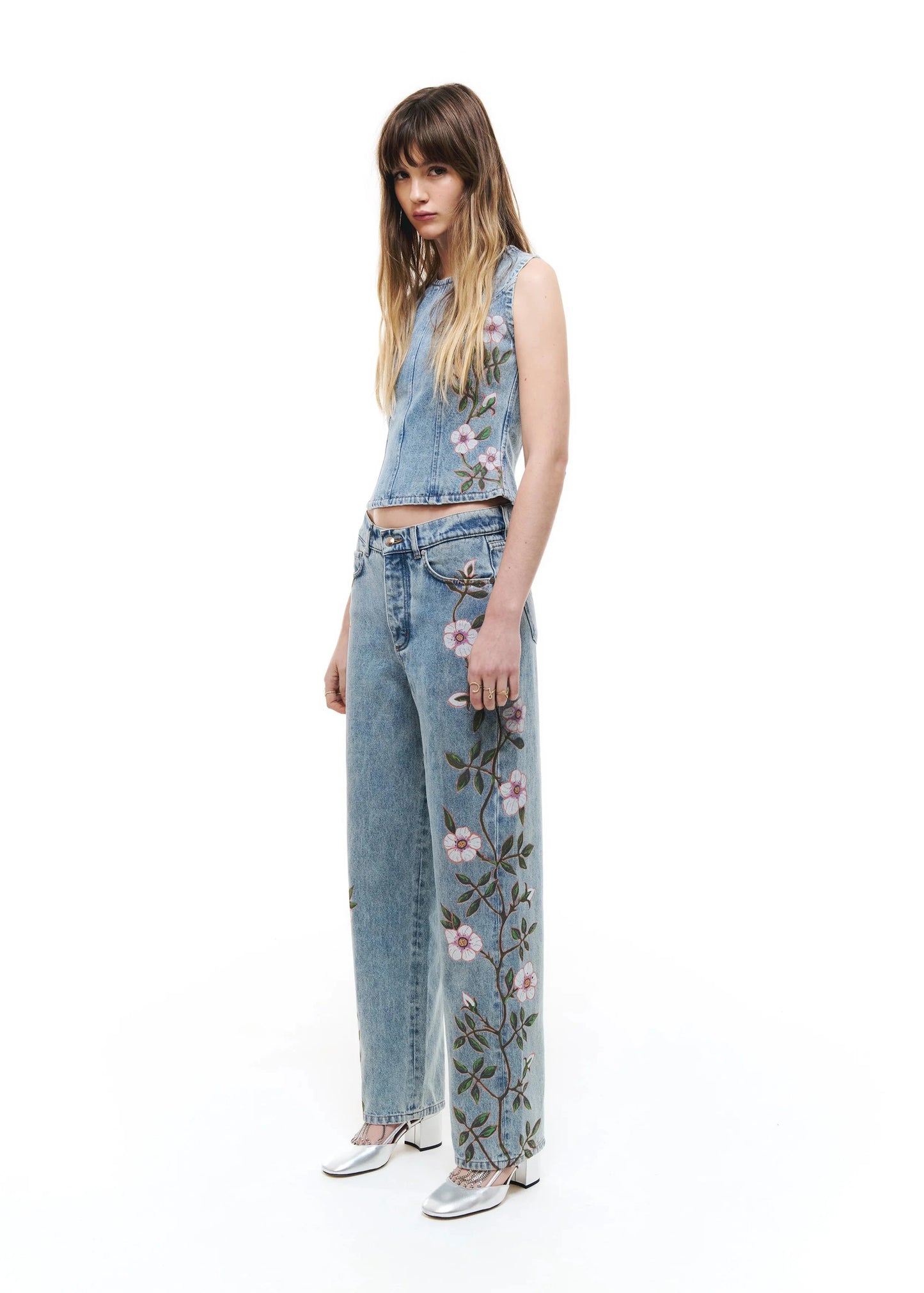 Top de las Flores Salvajes Tops and Blouses Ynes Suelves 