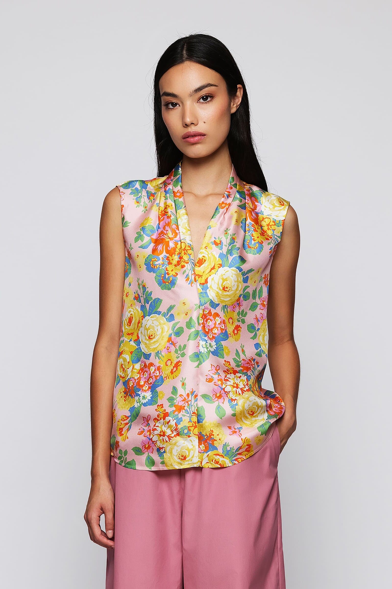 Top fluido rosa de seda Tops and Blouses Mirto 