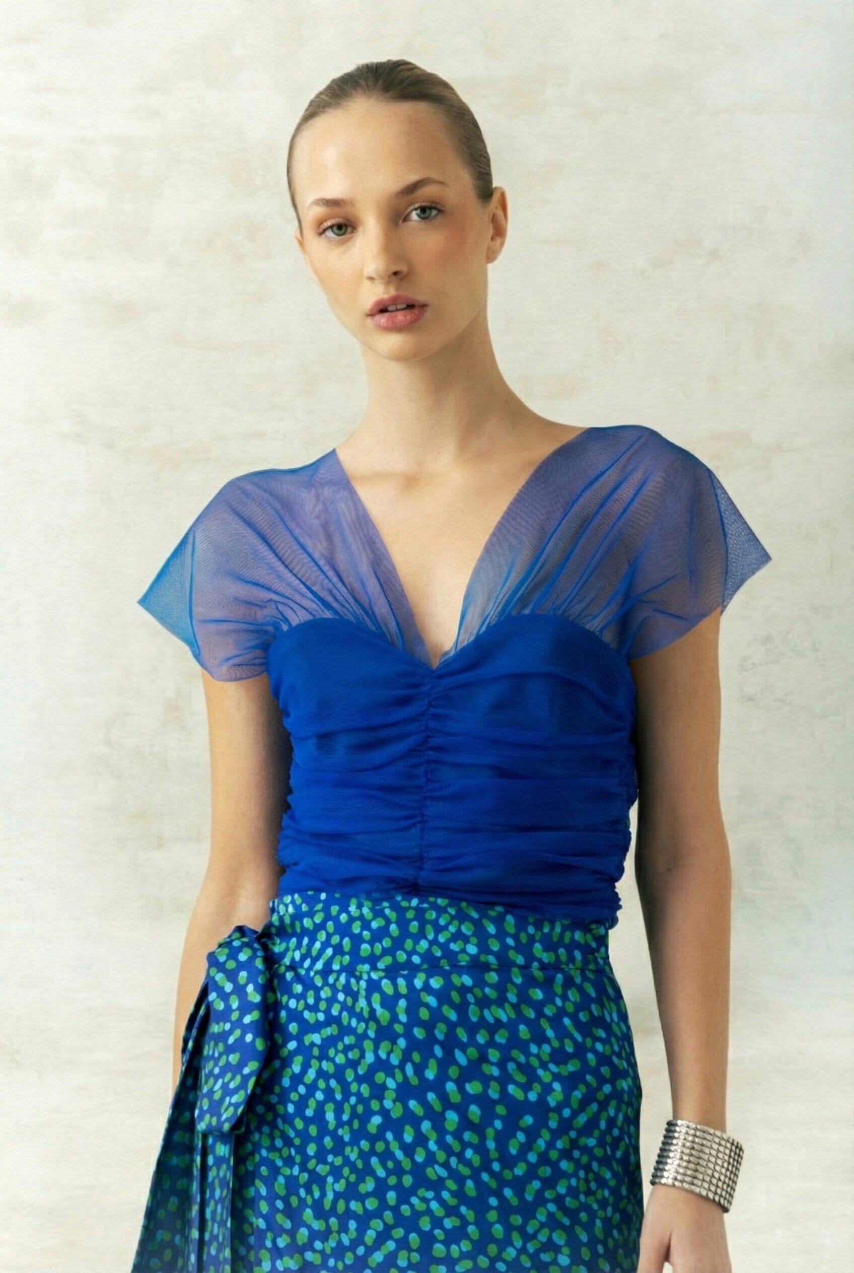 Top Keely Azul Tops and Blouses Julise Magon 