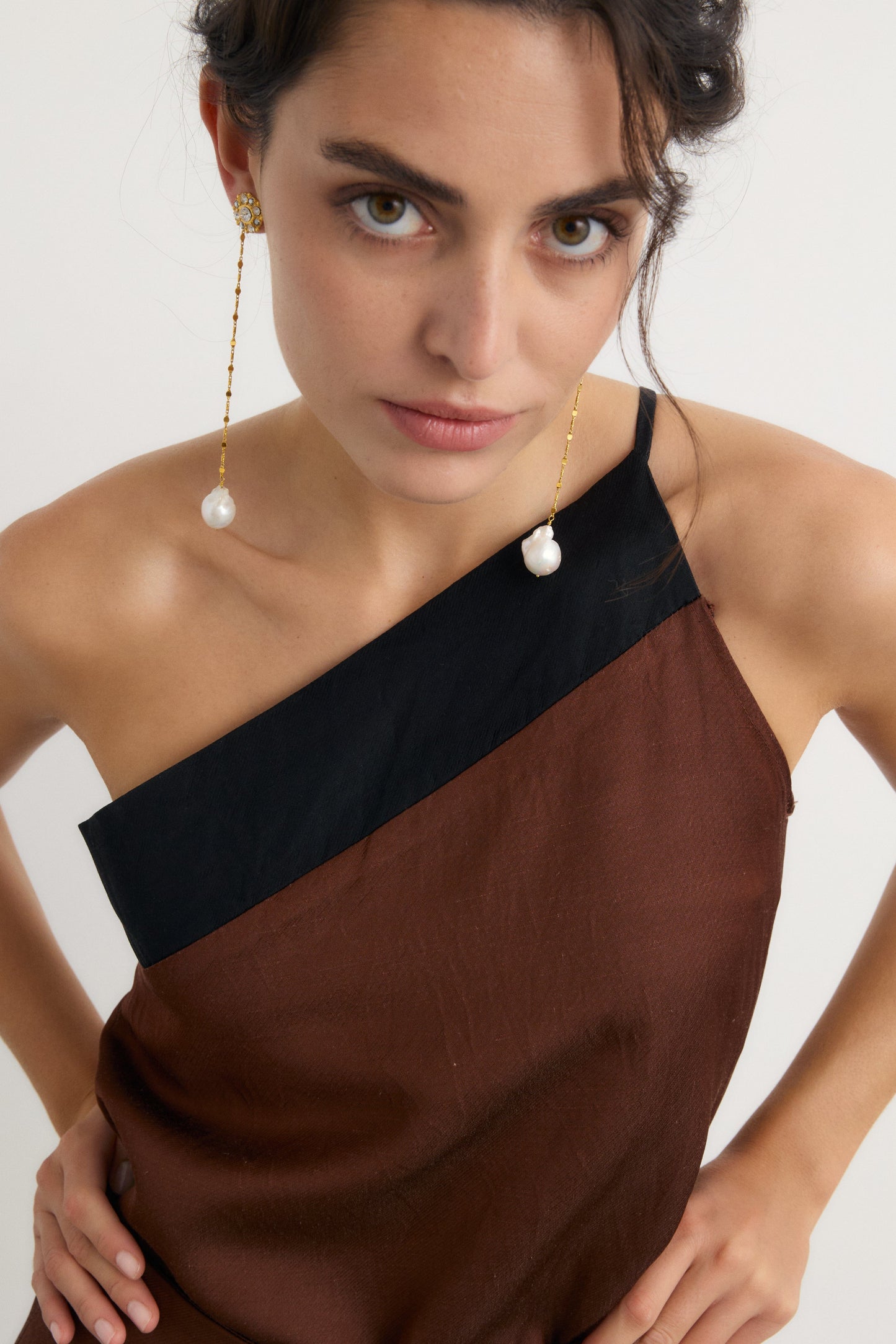 Top Nef Marrón T-Shirts & tops Galcon Studio 