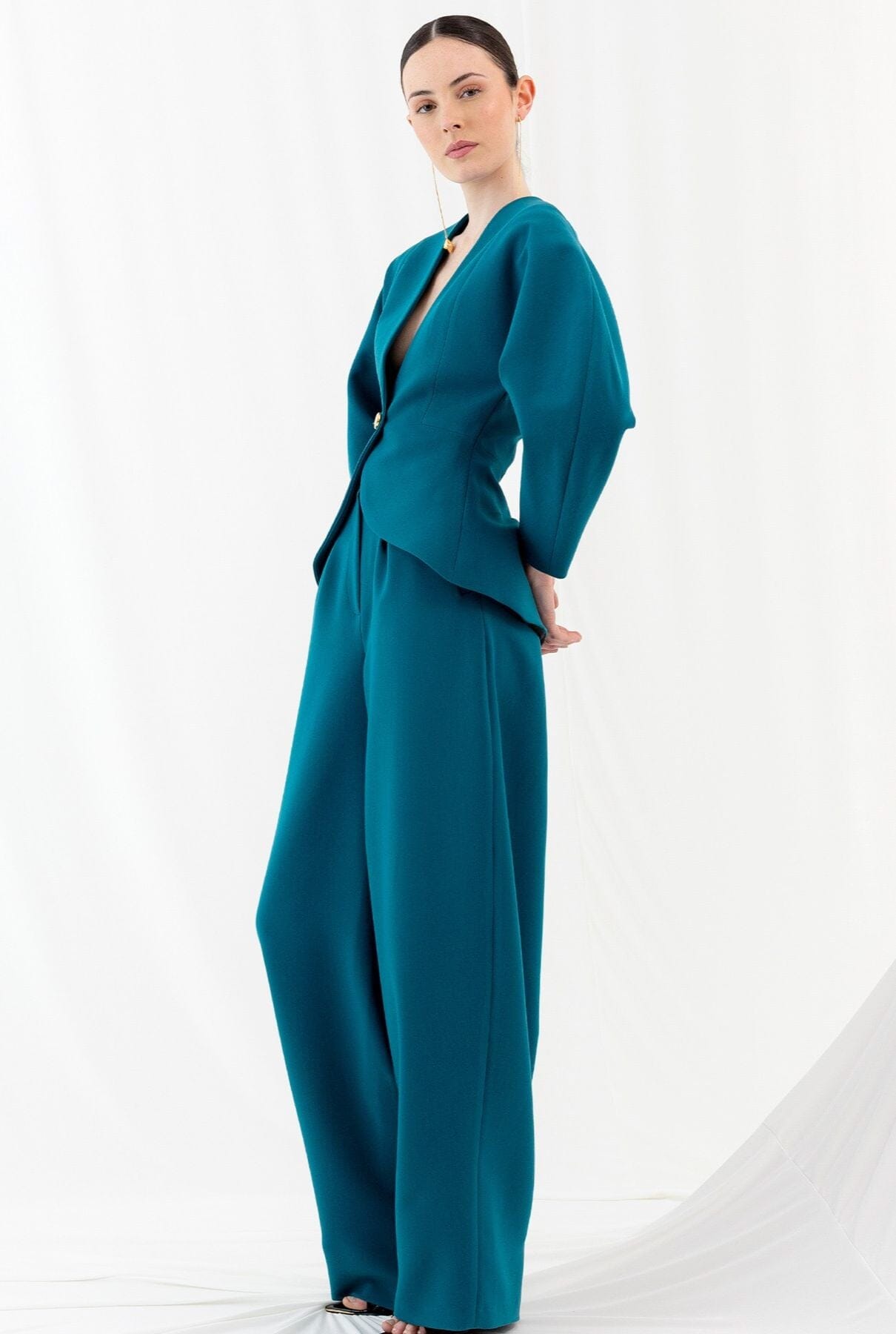 Traje de Mujer Amapola Trousers Claro Couture 