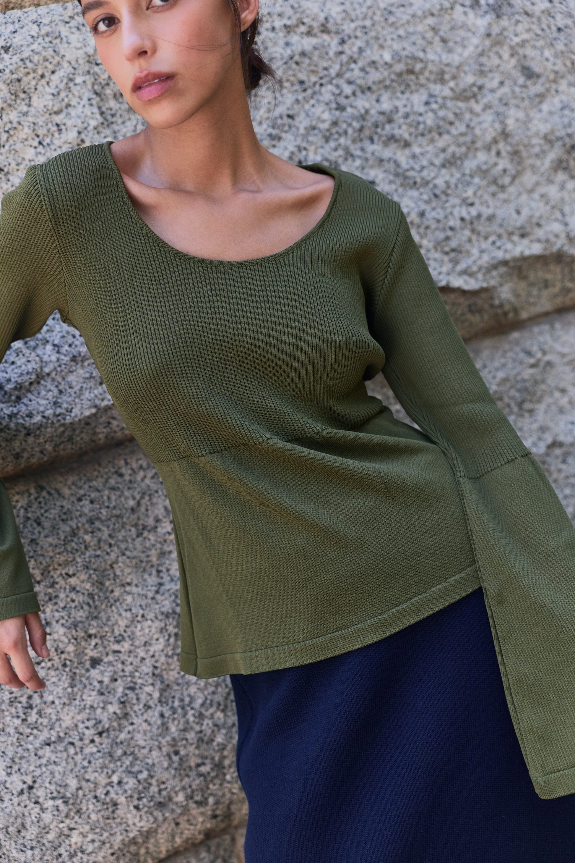 Vanesa Top Flared Military Green Sweaters Laia Alen 