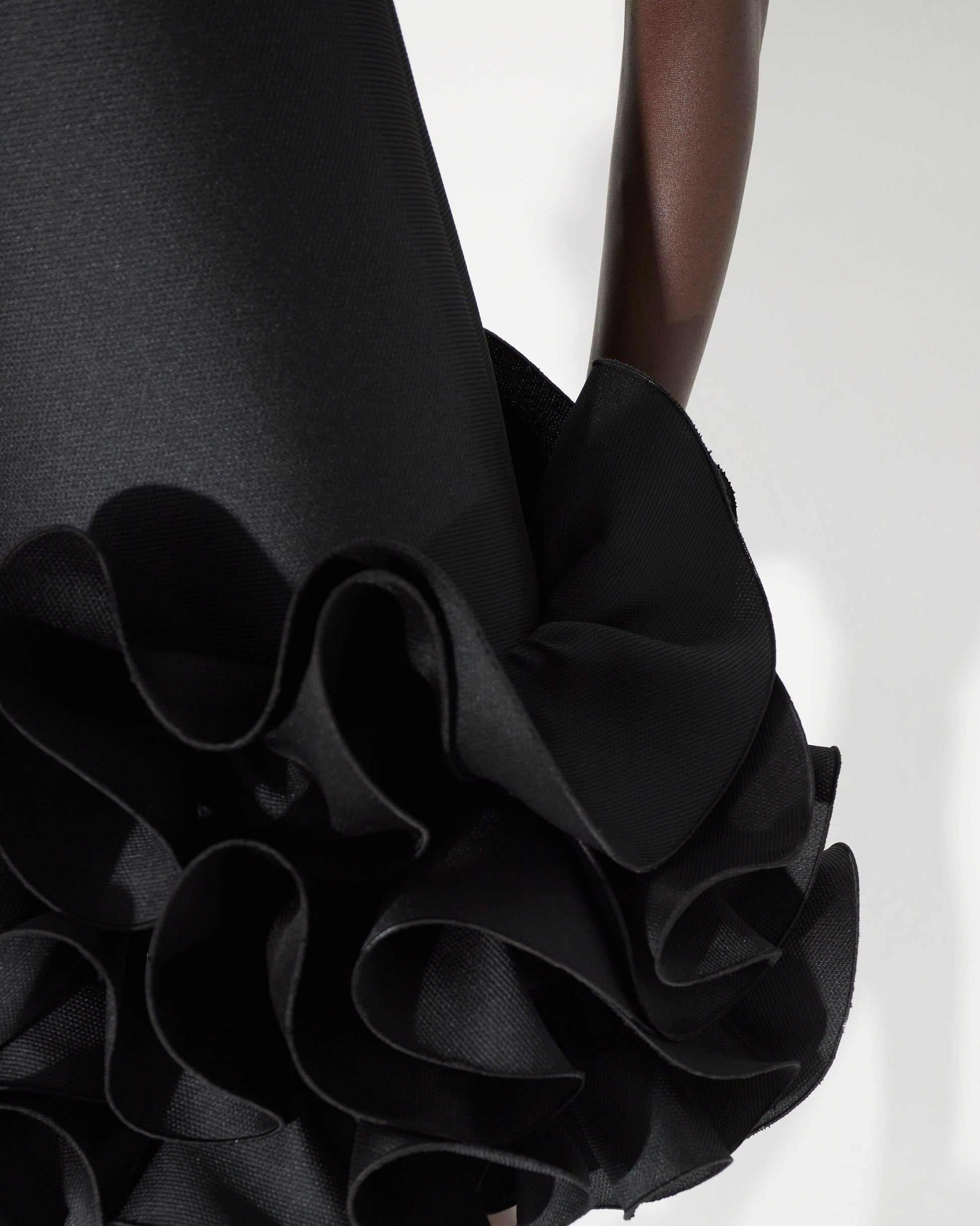 Vestido corto con volantes Dresses Tot-Hom 