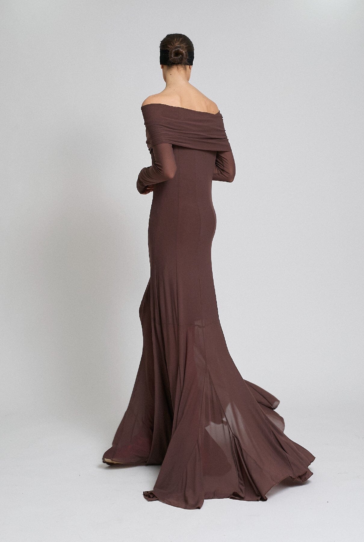 Vestido Cuello Barco Marron Dresses Zaitegui Studio 