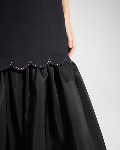 Vestido de crep negro con volante Dresses Tot-Hom 