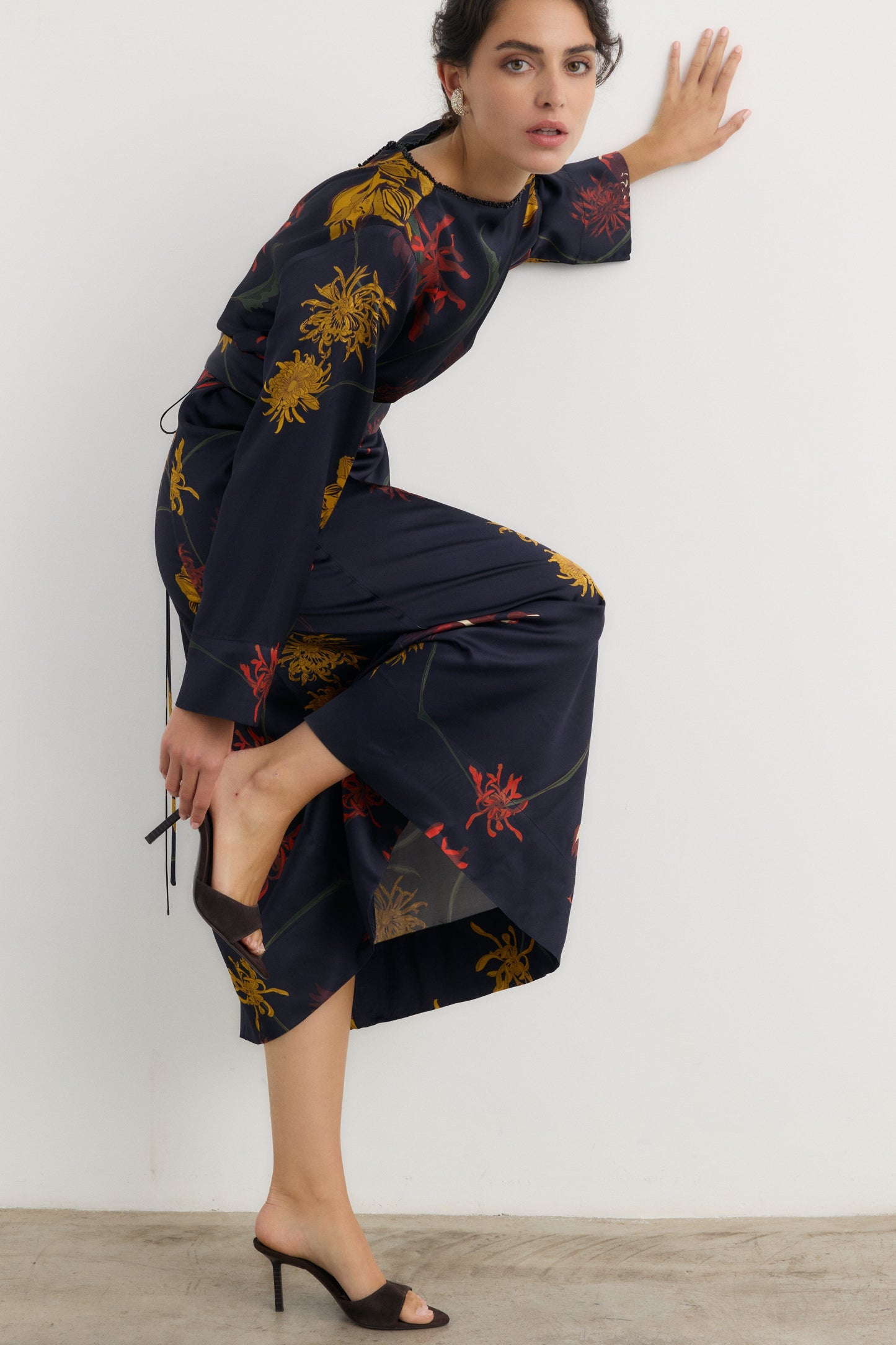 Vestido Frida Flora marino - Preorder Dresses Galcon Studio 