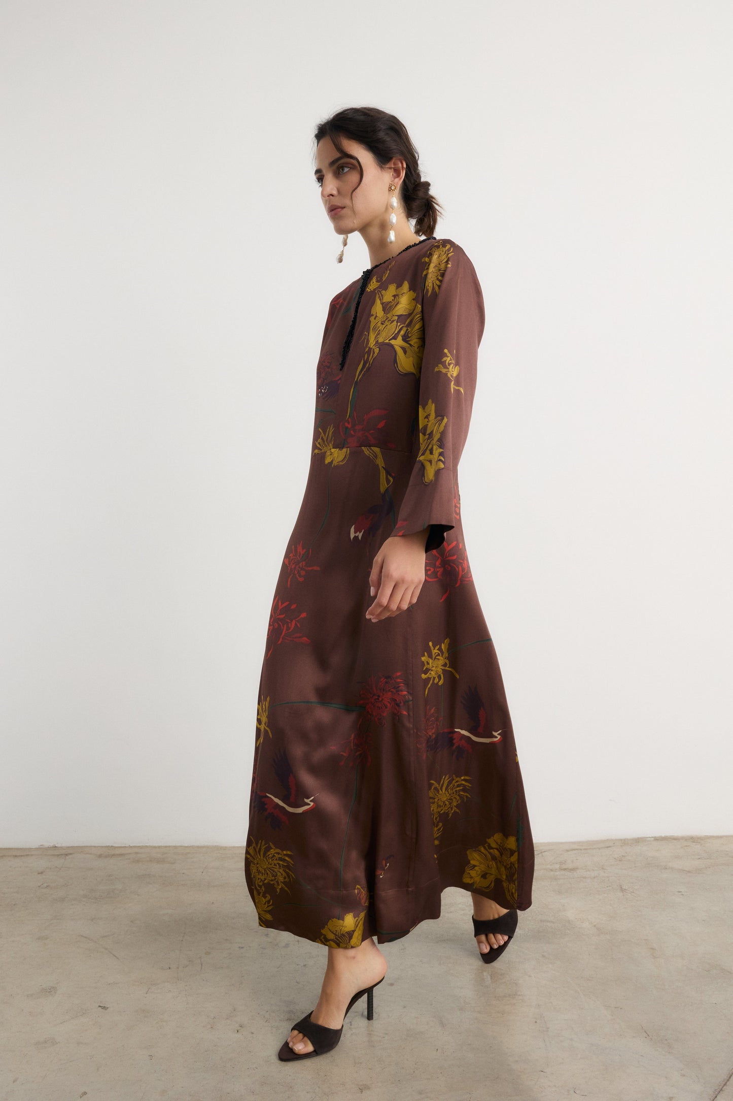 Vestido Frida Flora Marrón - Preorder Dresses Galcon Studio 