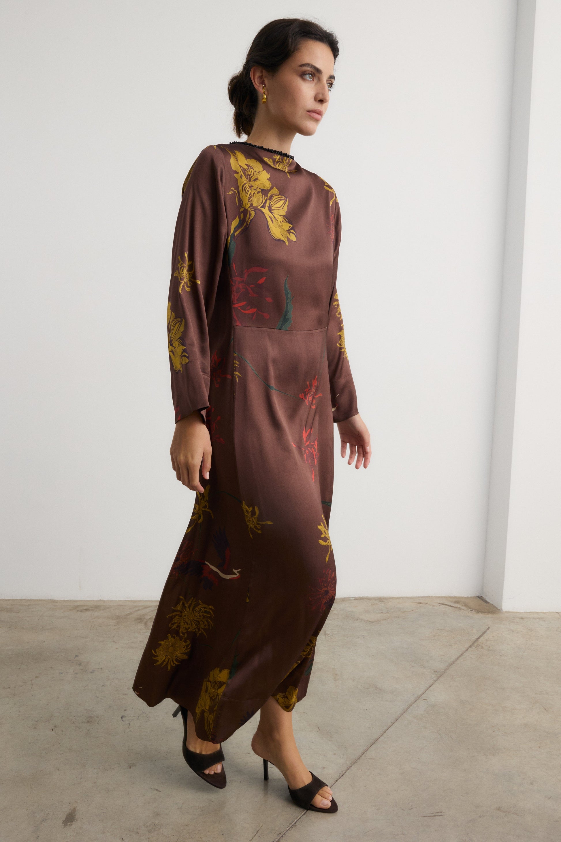 Vestido Frida Flora Marrón - Preorder Dresses Galcon Studio 