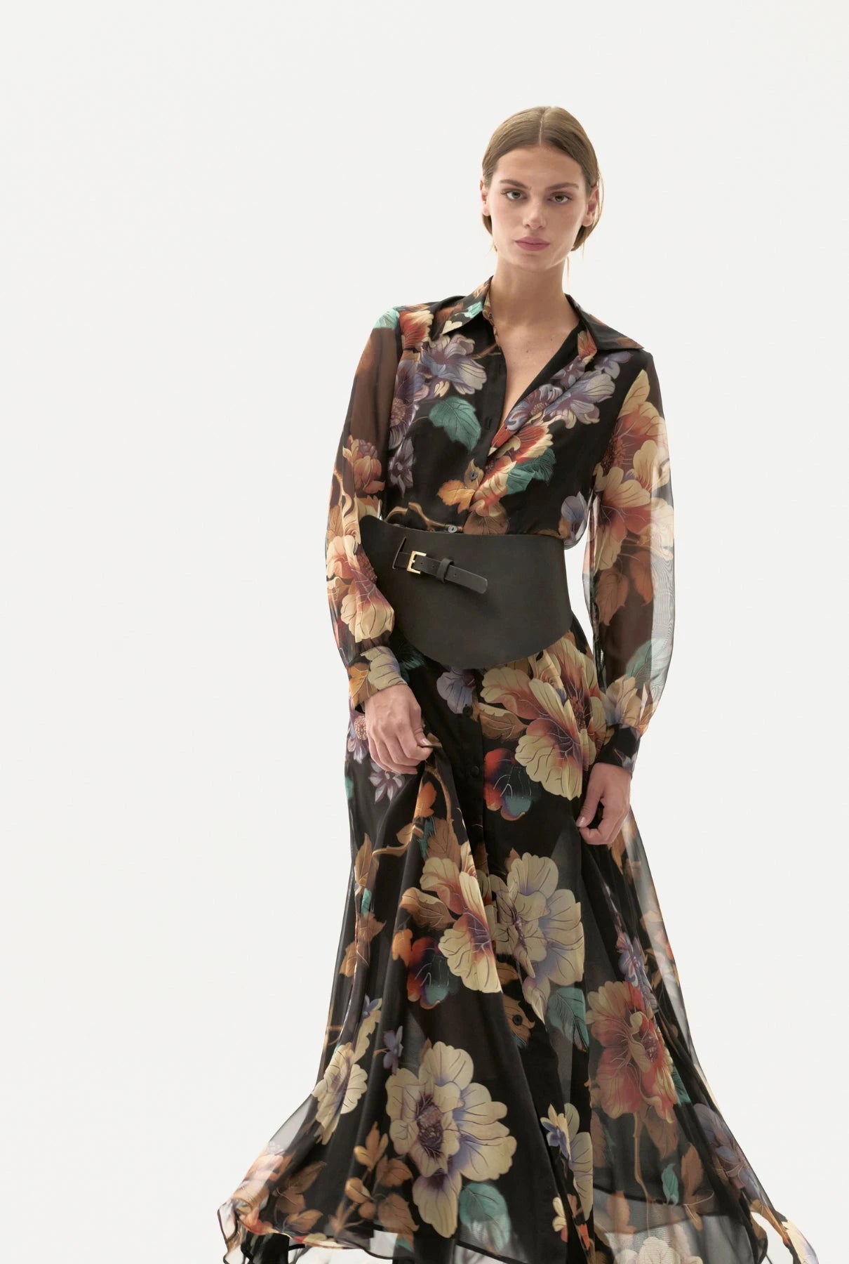 Vestido largo negro de gasa estampado floral Dresses Mirto 