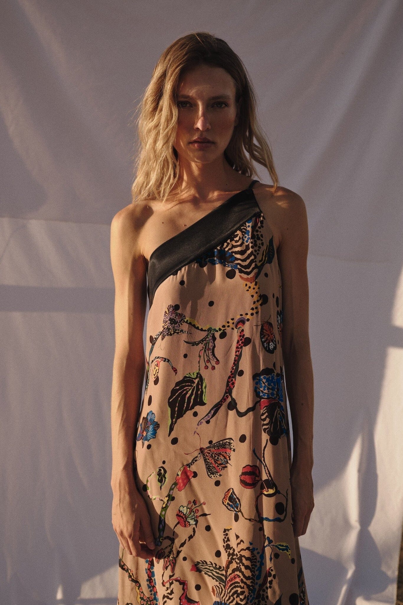 Vestido Lauren beige Dresses Galcon Studio 