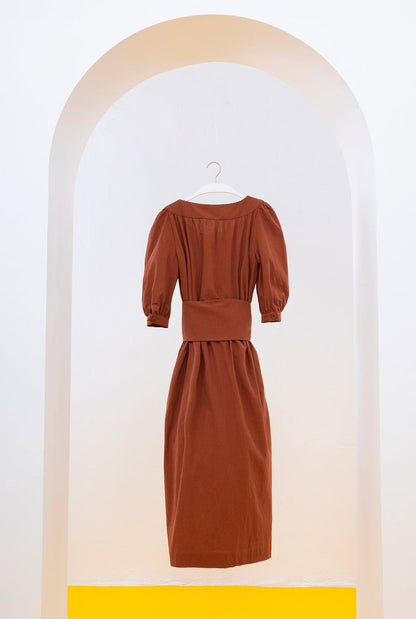 VESTIDO MARGARITA MARRÓN Dresses SOY FASCINANTE 