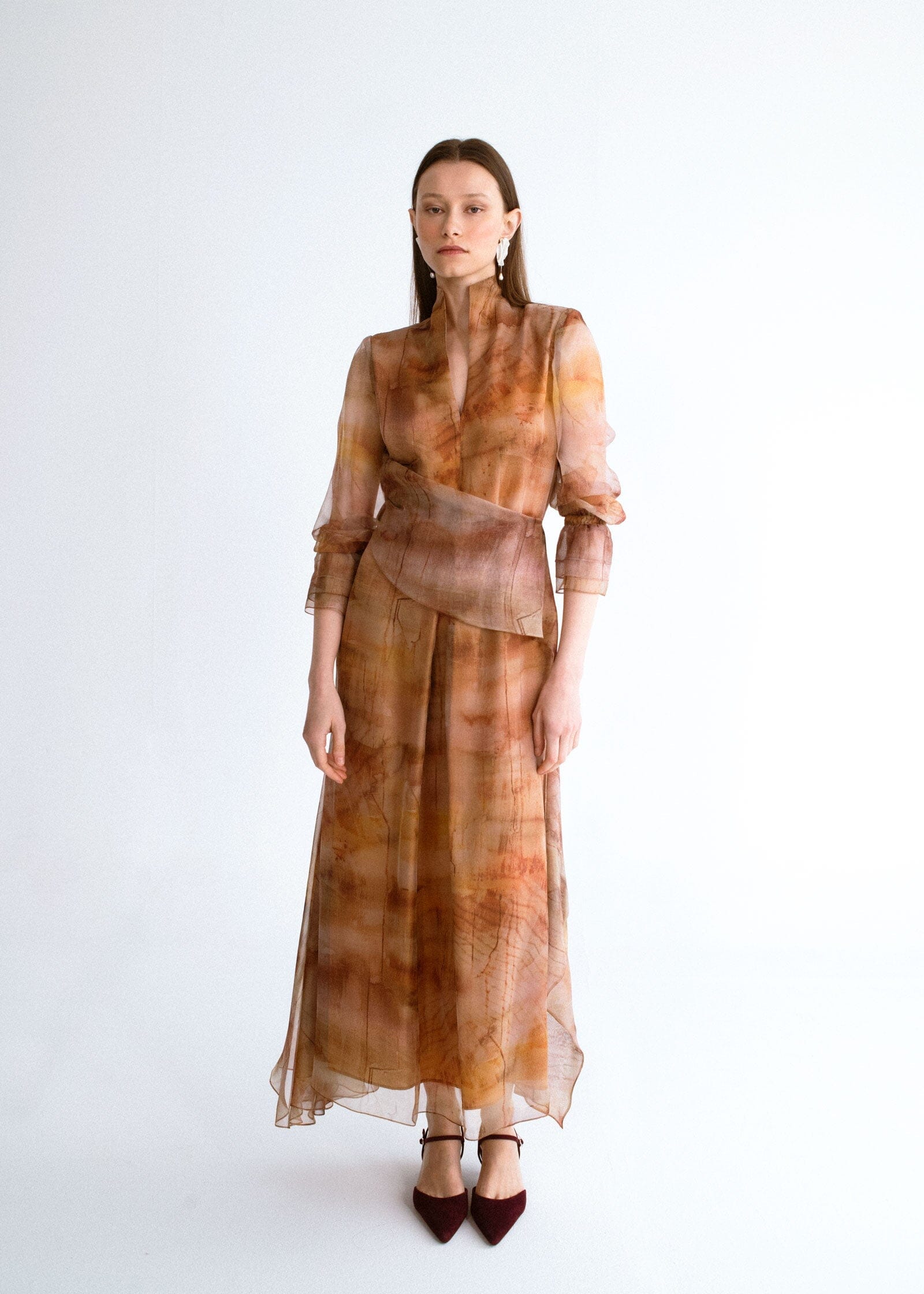 Vestido midi cruzado estampado organza Dresses Miguel Marinero 