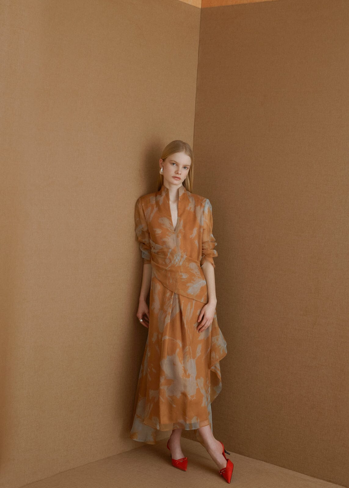 Vestido midi cruzado estampado Vestidos Miguel Marinero 