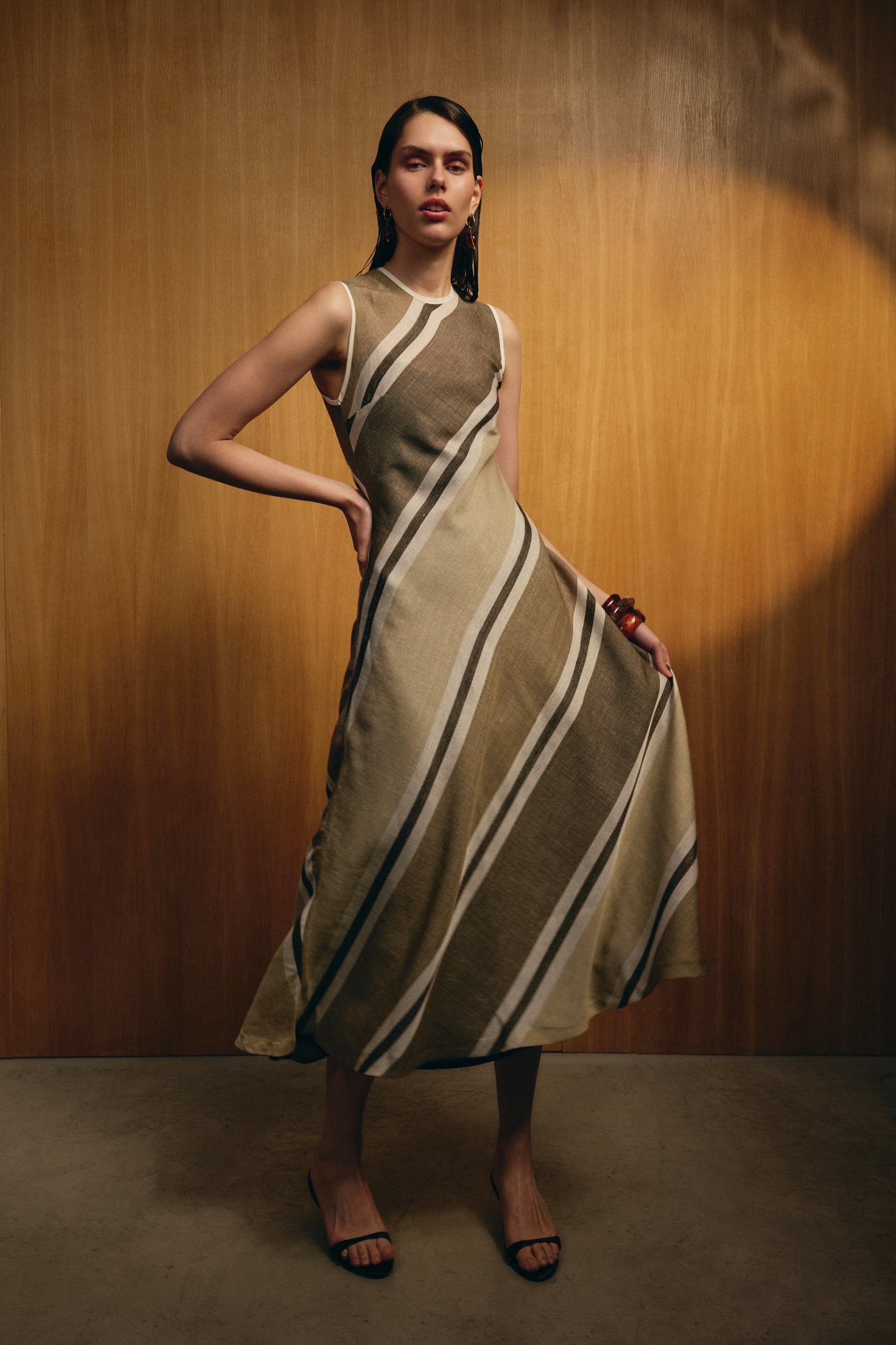 Vestido Moka Rayas Marrón- PRE ORDER Dresses IPA BRAND 