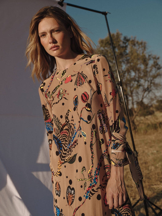 Vestido Sarah beige Dresses Galcon Studio 