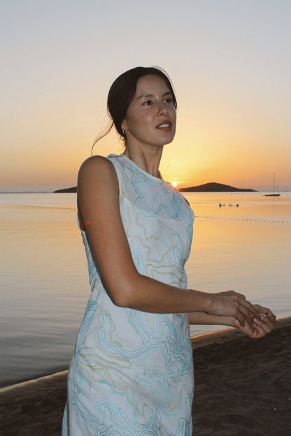 Vestido Sosiego Bordados Azules Dresses IPA BRAND 