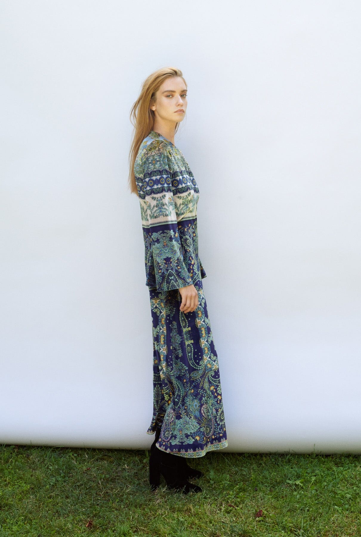 VESTIDO TERCIOPELO PAISLEY AZUL Y VERDE Long Dresses Philippa 1970 