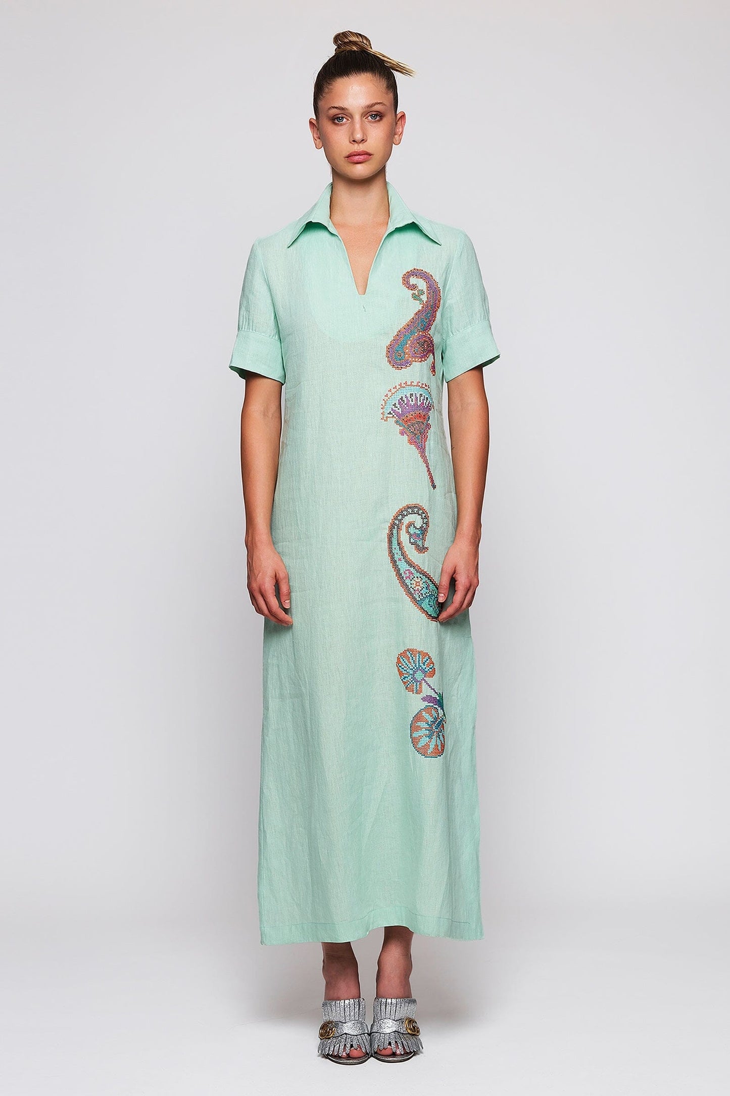 Vestido verde bordado paisley de lino Dresses Mirto S / 36 