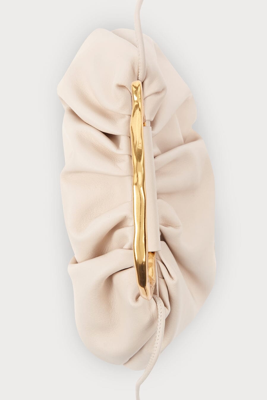 Victoria Cream Hand bags Carnevale Madrid 