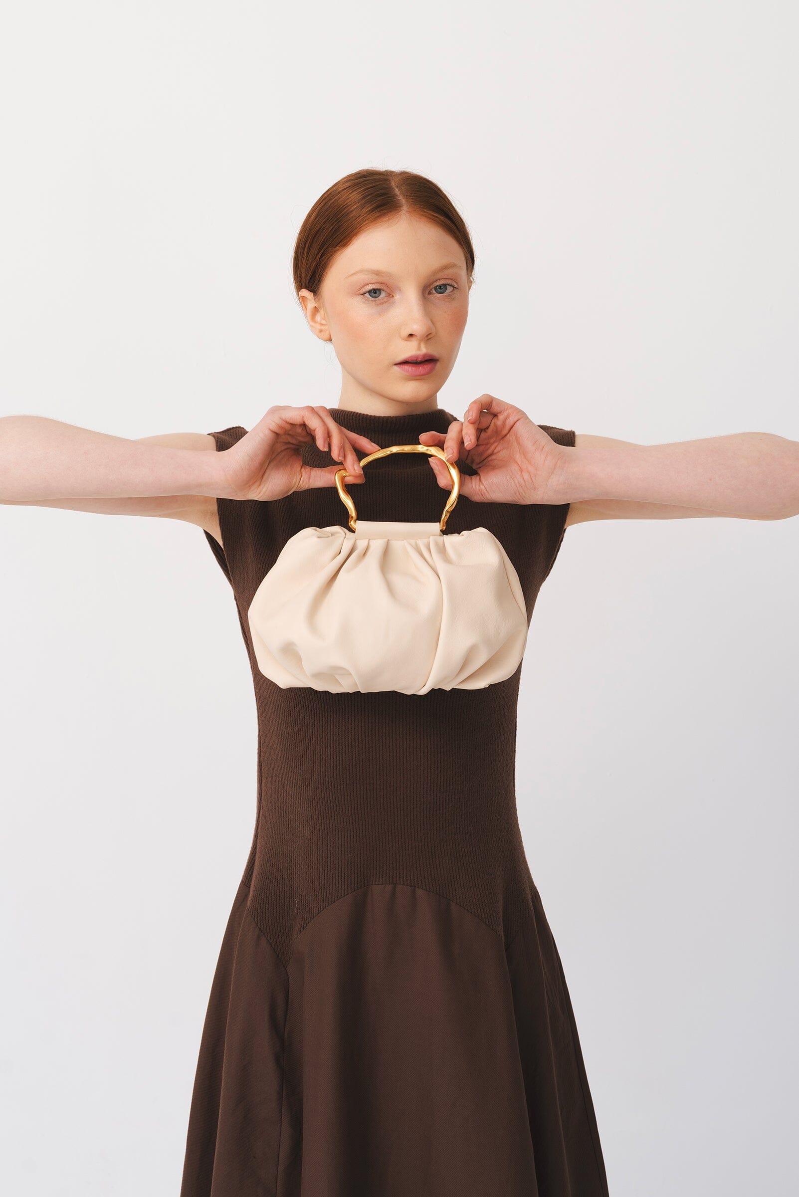 Victoria Cream Hand bags Carnevale Madrid 