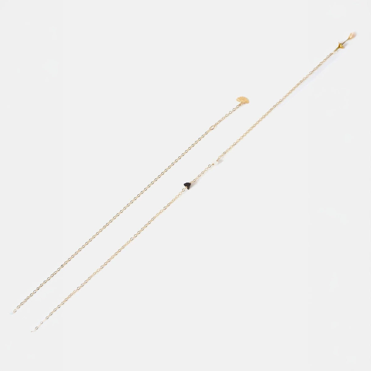 Vogue on the rocks ( black / white ) Necklaces La Morenita 