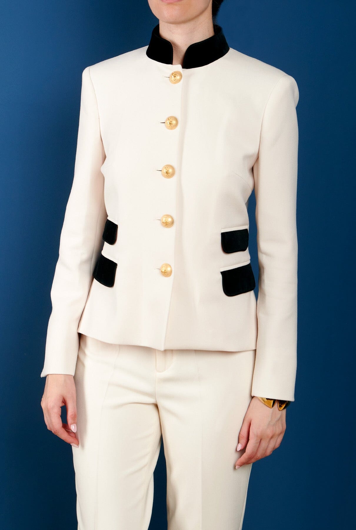 WHITE BLAZER WITH DOUBLE BASTIAN POCKET Jackets The Extreme Collection 