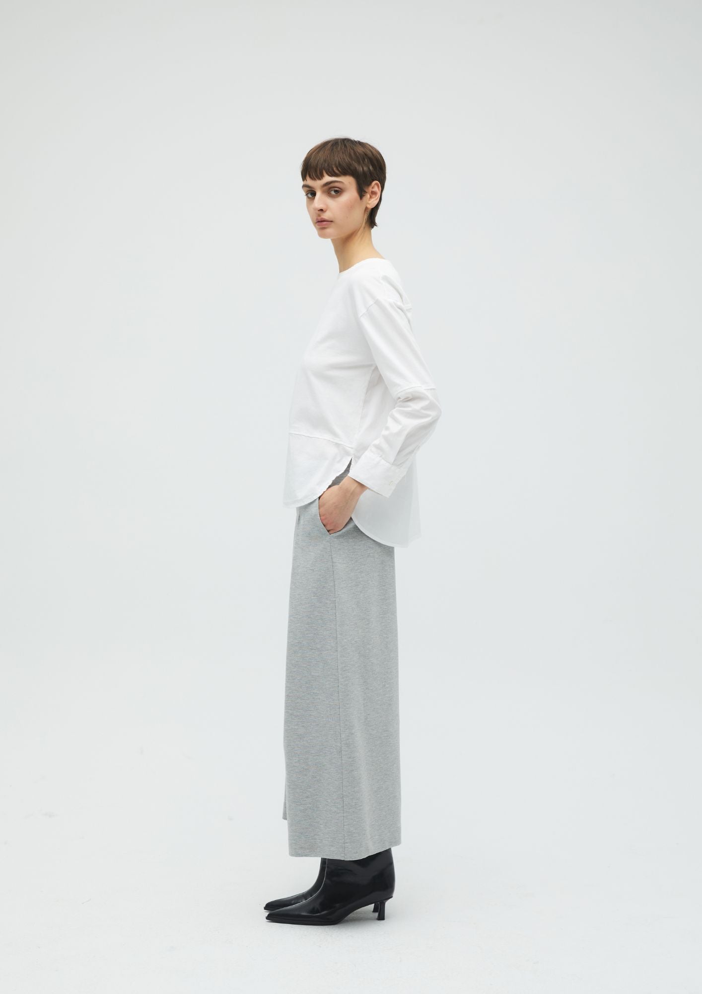 WIDE PANTS PUNTO ROMA Trousers Commelle 