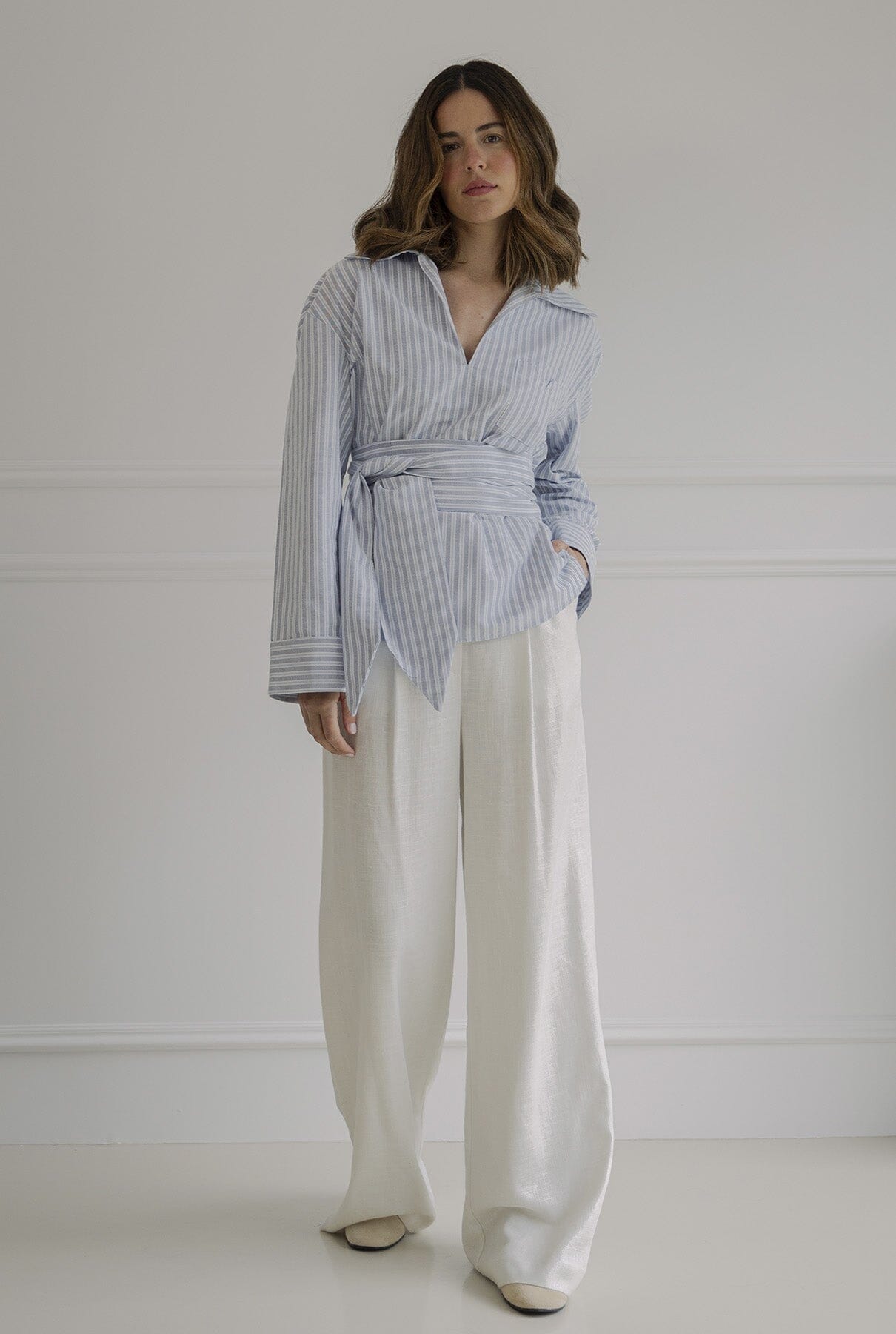 Wrap Up Shirt Blue Shirts & blouses The Villã Concept 