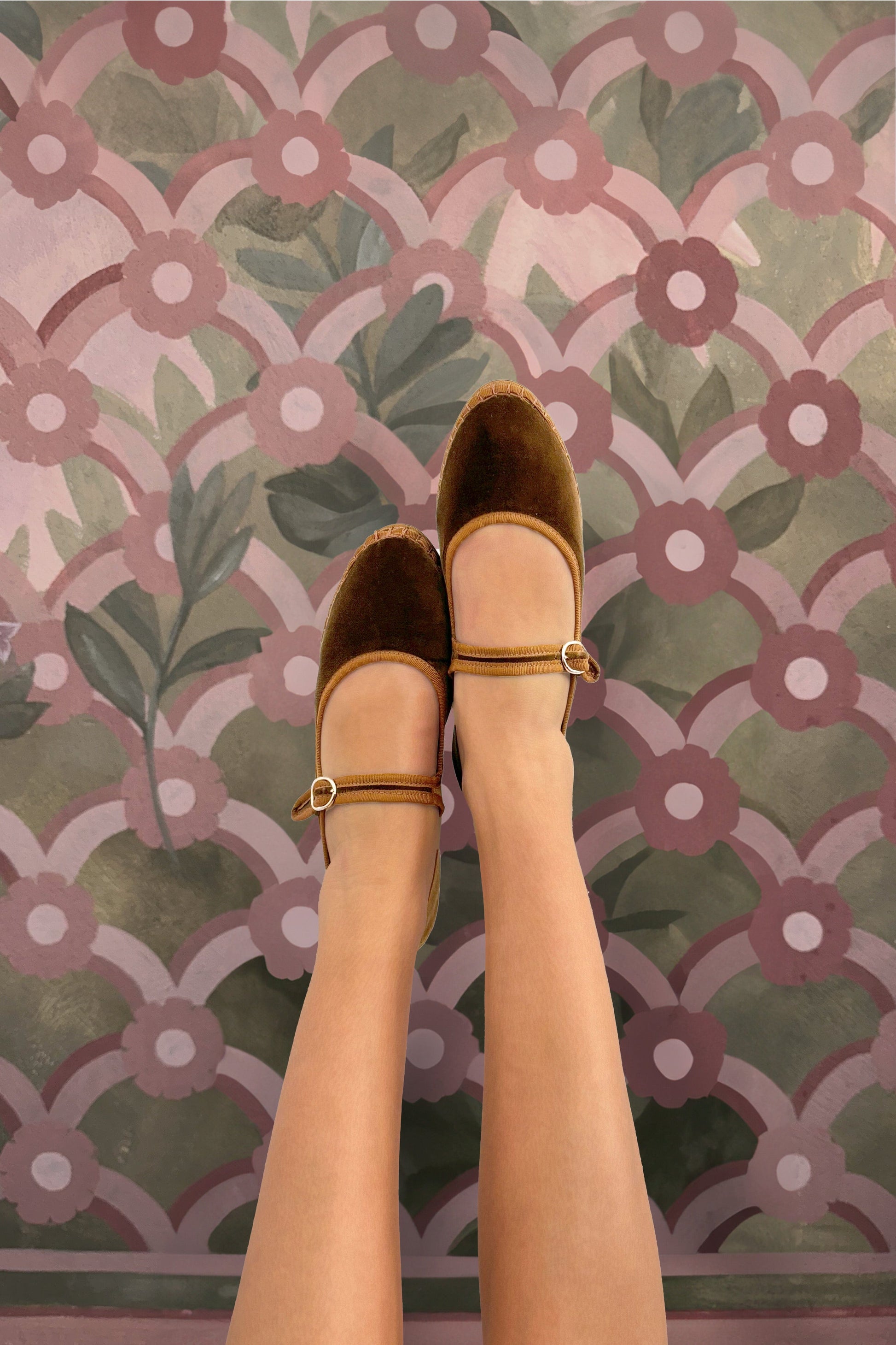 Yoki Mary Jane Flabelus 