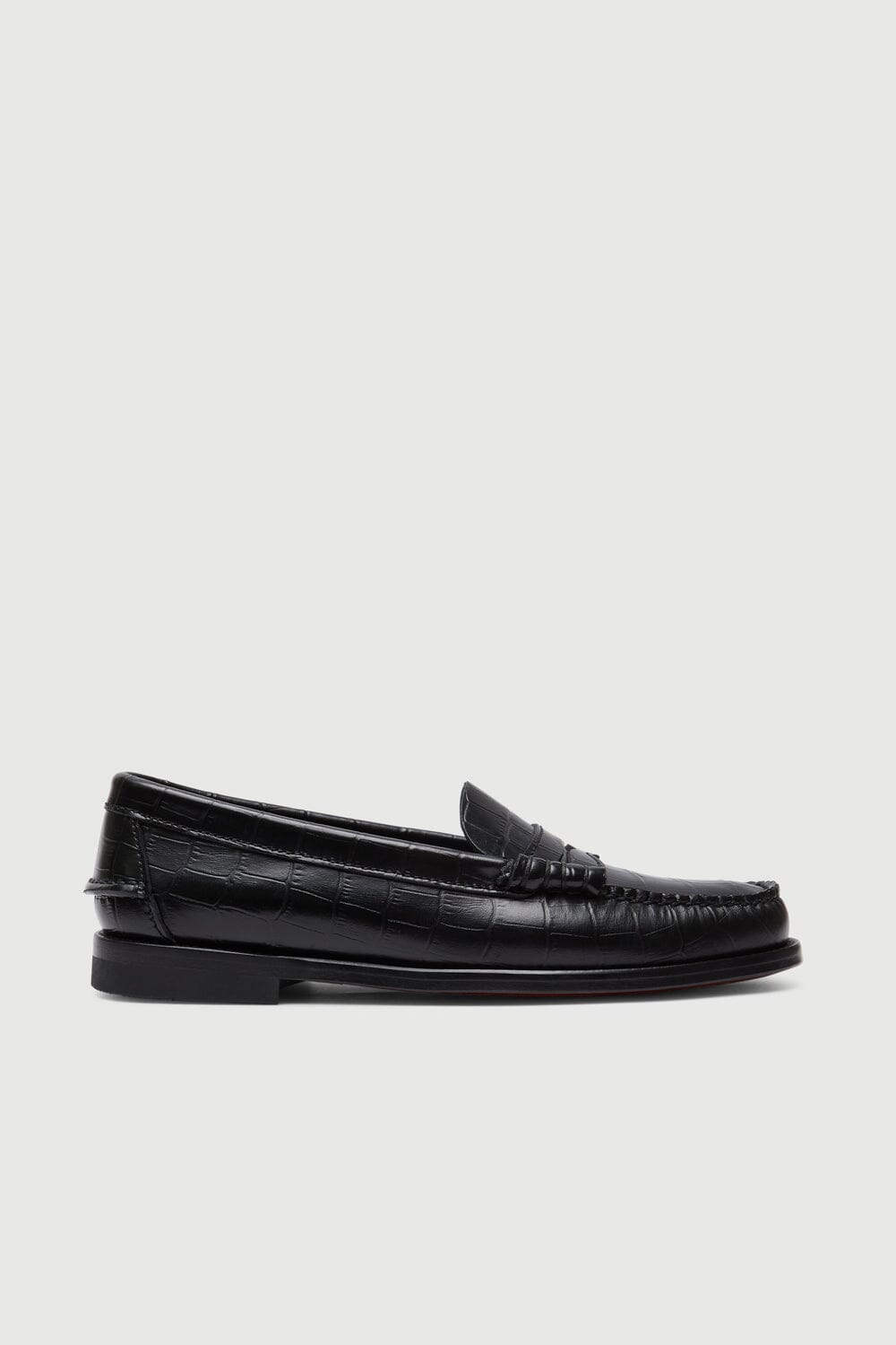 Zoe Loafers in Croc-effect Black Leather Flat shoes AUGUSTA 