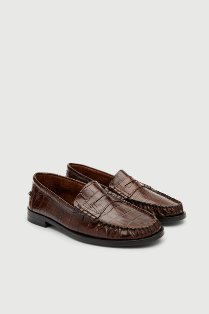 Zoe Loafers in Croc-effect Chocolate Leather Flat shoes AUGUSTA 