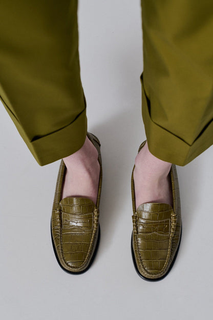 Zoe Loafers in Croc-effect Olive Green Leather Flat shoes AUGUSTA 