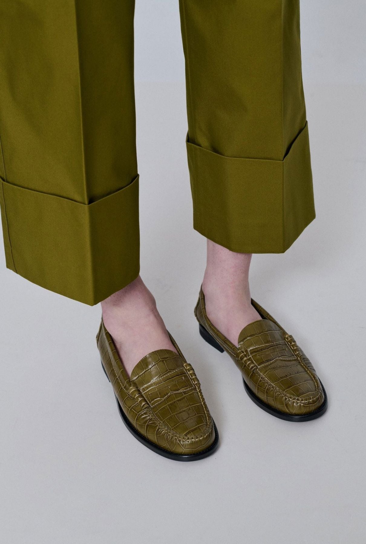 Zoe Loafers in Croc-effect Olive Green Leather Flat shoes AUGUSTA 