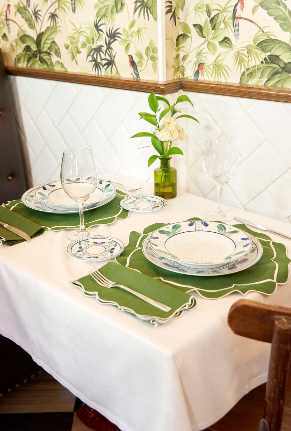 4 Riffle Green Alhambra cocktail napkins set Tablewear Los Encajeros 