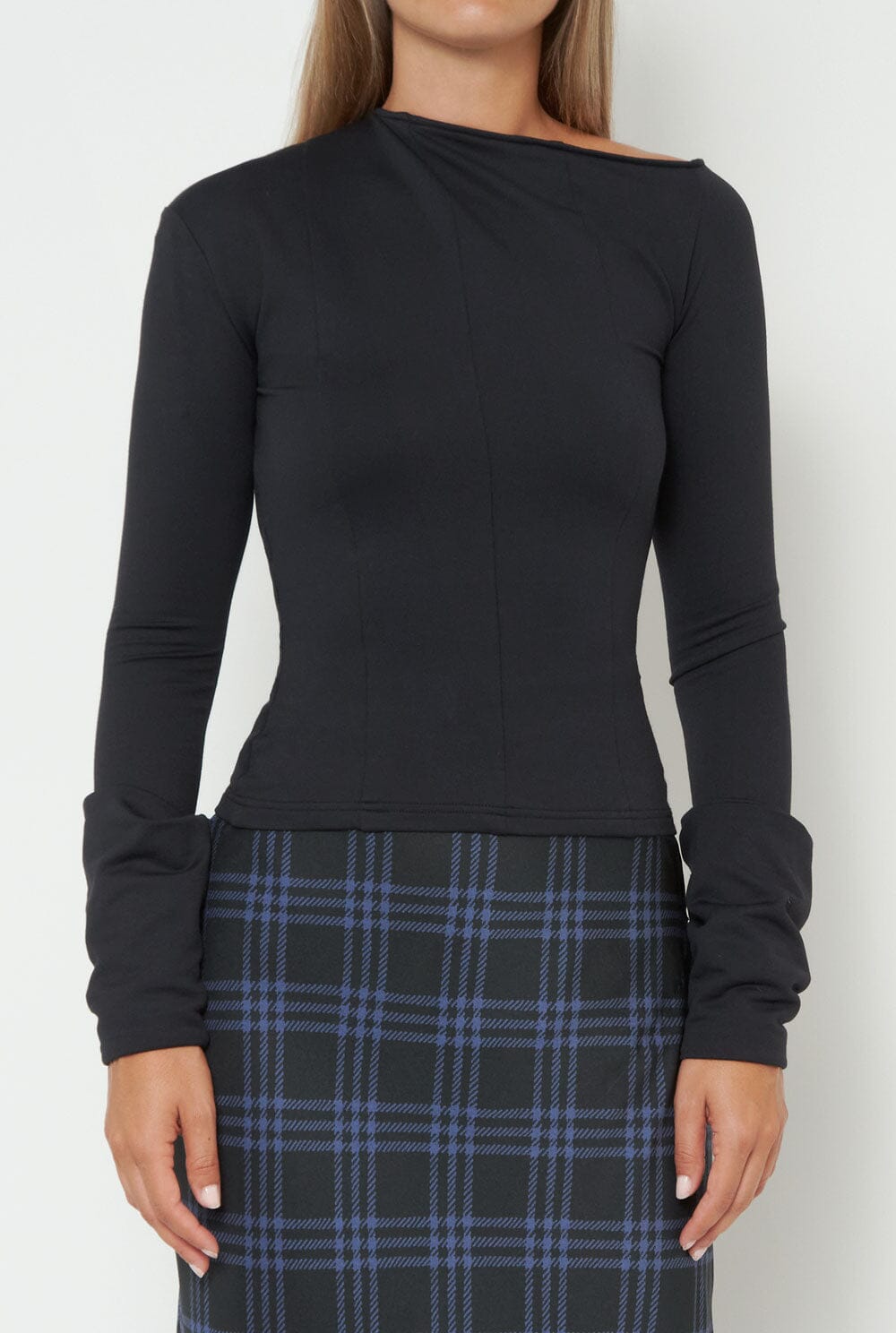 Black asymmetrical fit jumper Sweaters Habey Club 