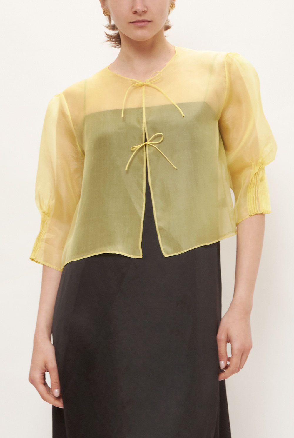 Blusa organza amarilla