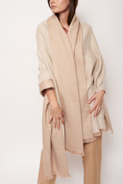 Cashmere and Camel Hair blanket in beige scarve Victoria de Talhora 