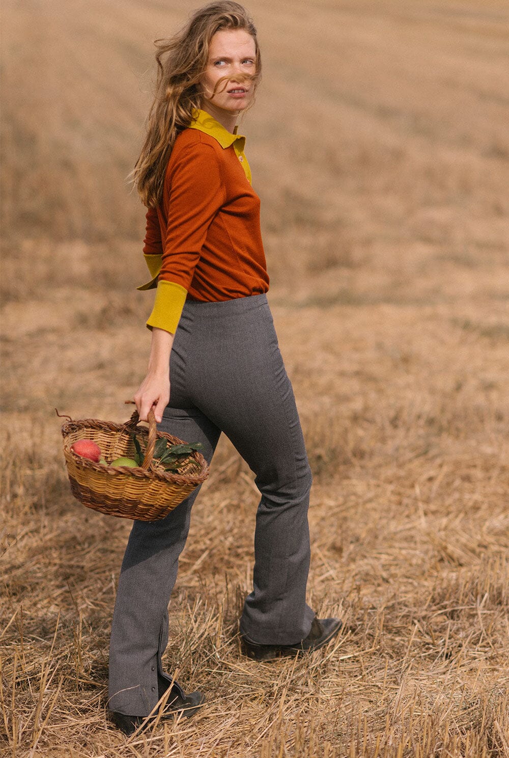 Emily Polo - Caldera Mustard Sweaters Laia Alen 