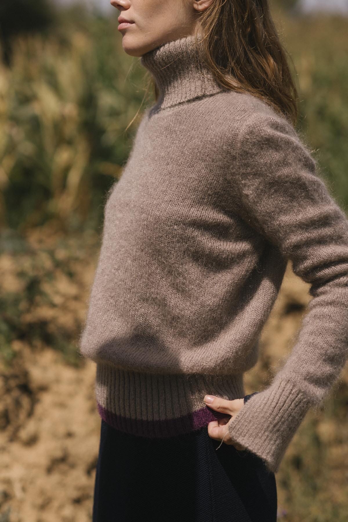 Montse Jumper - Beige Sweaters Laia Alen 