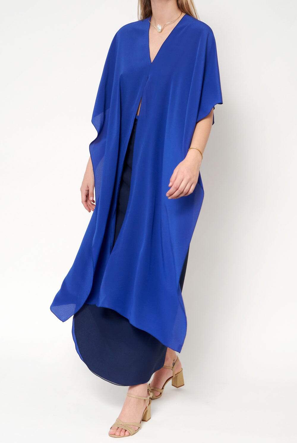 Olga Cape Blue Capes & shawls Atelier Aletheia 